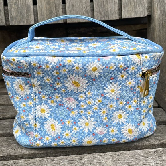 OCS Designs train case and cosmetic bag duo - Picture 3 of 16